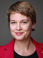 Portrait Nicole Naeve-Stoß